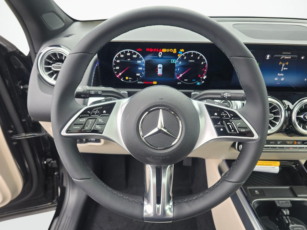 New 2026 Mercedes-Benz GLB 250 4MATIC image 13