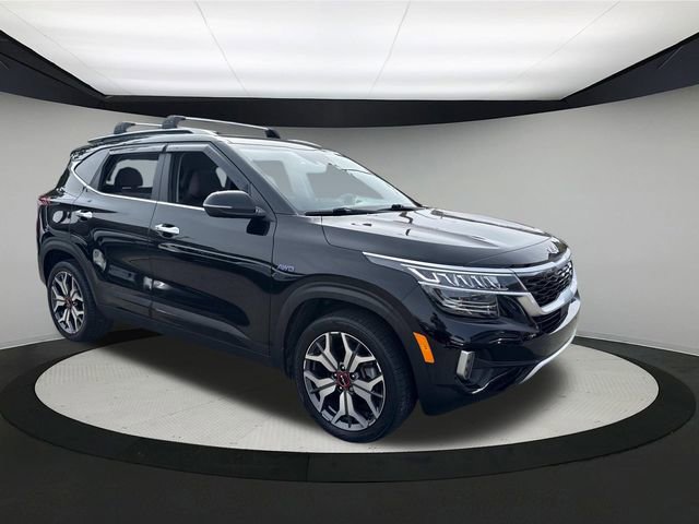 Used 2022 Kia Seltos SX w/ Sunroof Package image 4