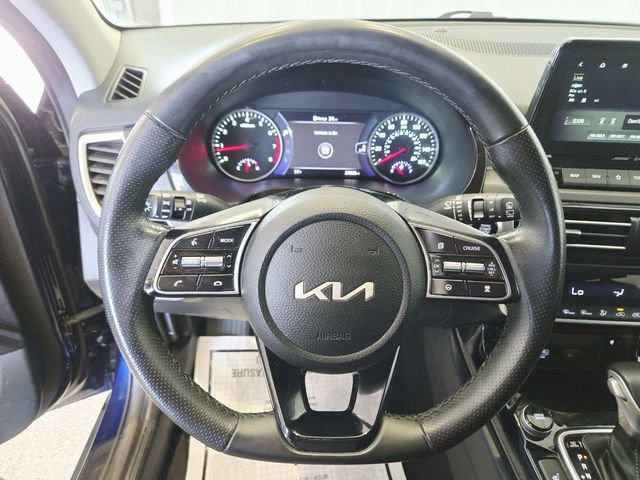 Used 2023 Kia Seltos SX image 15