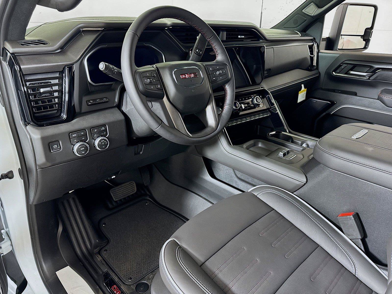 New 2026 GMC Sierra 2500 AT4X AWD/4WD image 5