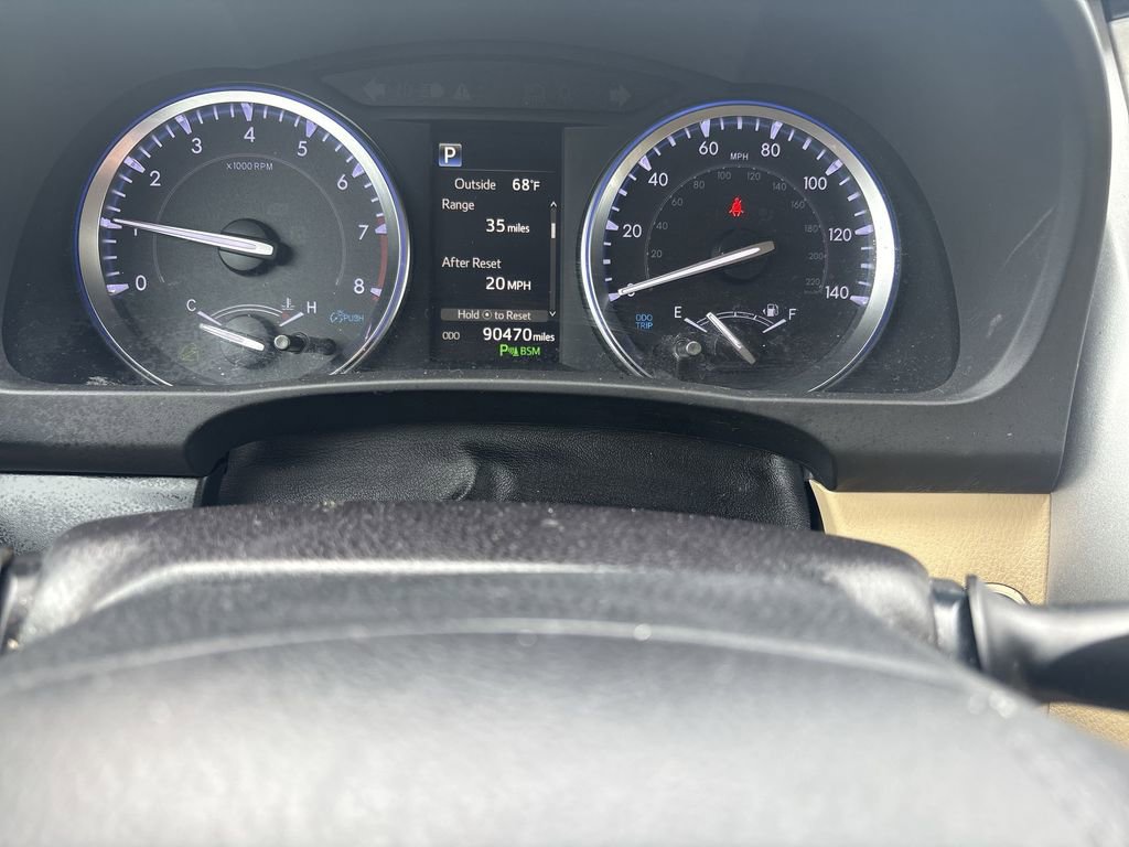 Used 2019 Toyota Highlander Limited image 10