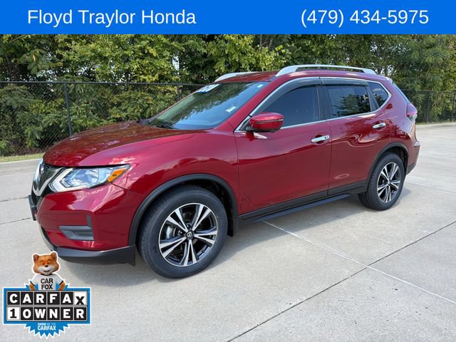 Used 2020 Nissan Rogue SV w/ Premium Package FWD image 1