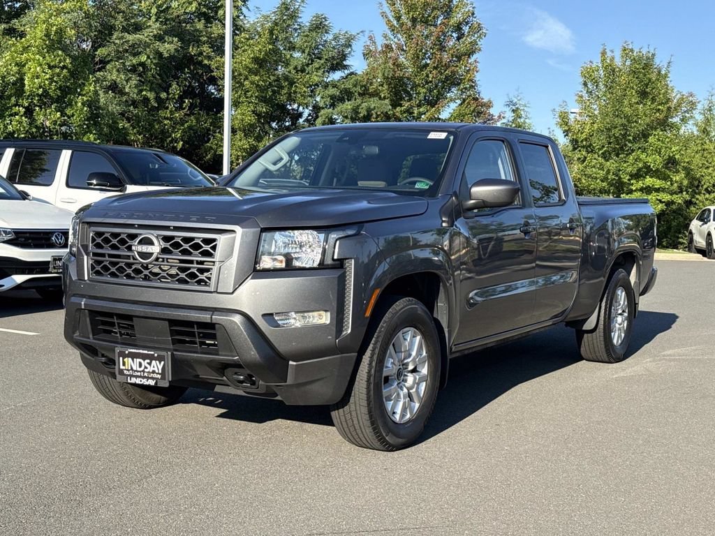 Used 2022 Nissan Frontier SV w/ Technology Package AWD/4WD image 6