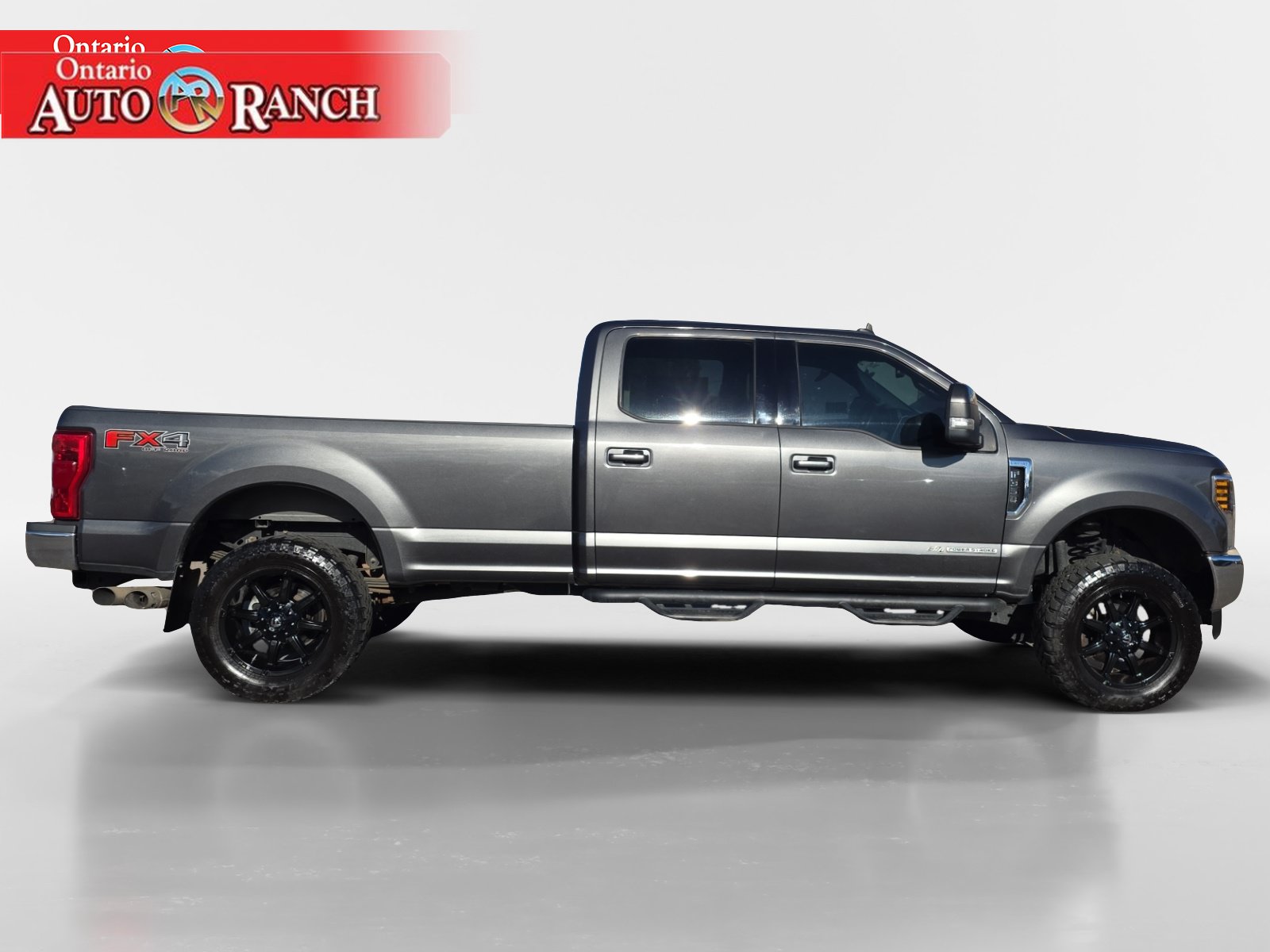 Used 2019 Ford F350 Lariat w/ Lariat Value Package AWD/4WD image 6