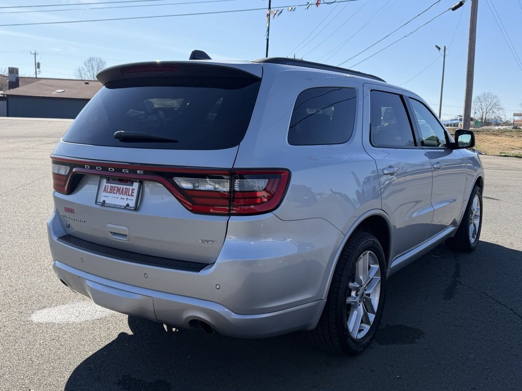 Used 2024 Dodge Durango GT image 3