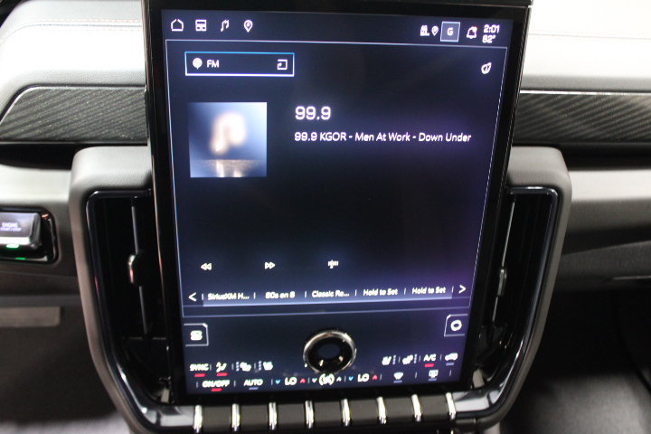 New 2026 GMC Yukon XL AT4 w/ AT4 Premium Plus Package AWD/4WD image 50