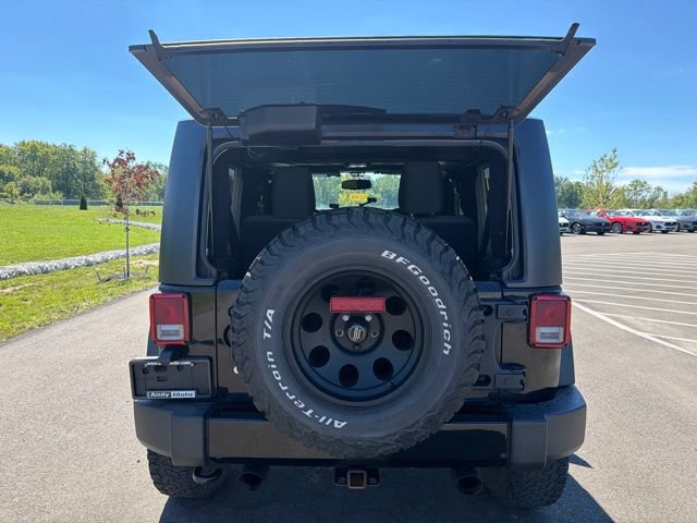 Used 2015 Jeep Wrangler Sport AWD/4WD image 11