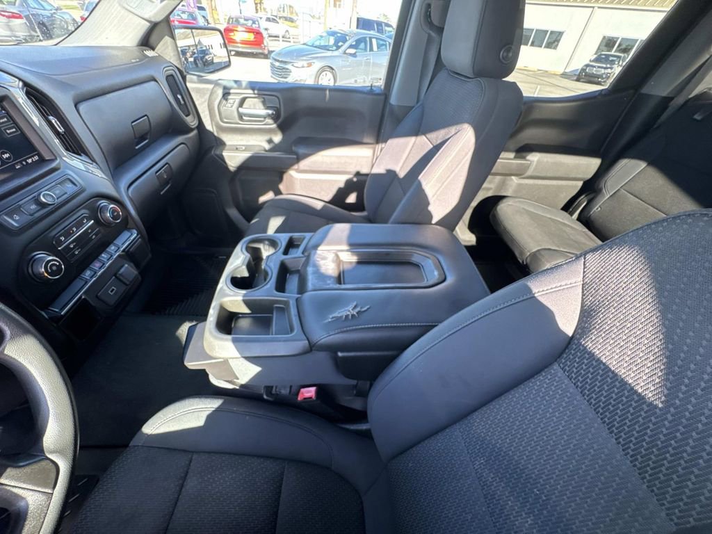 Certified 2019 Chevrolet Silverado 1500 Custom w/ Custom Value Package image 24