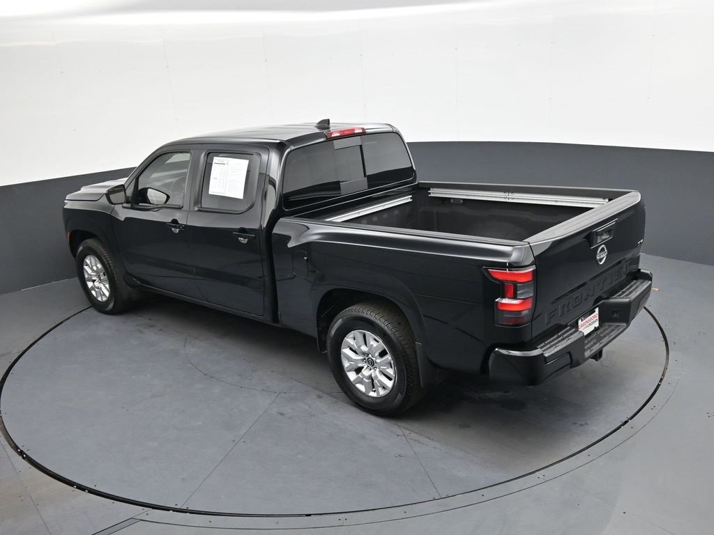 Used 2024 Nissan Frontier SV image 27