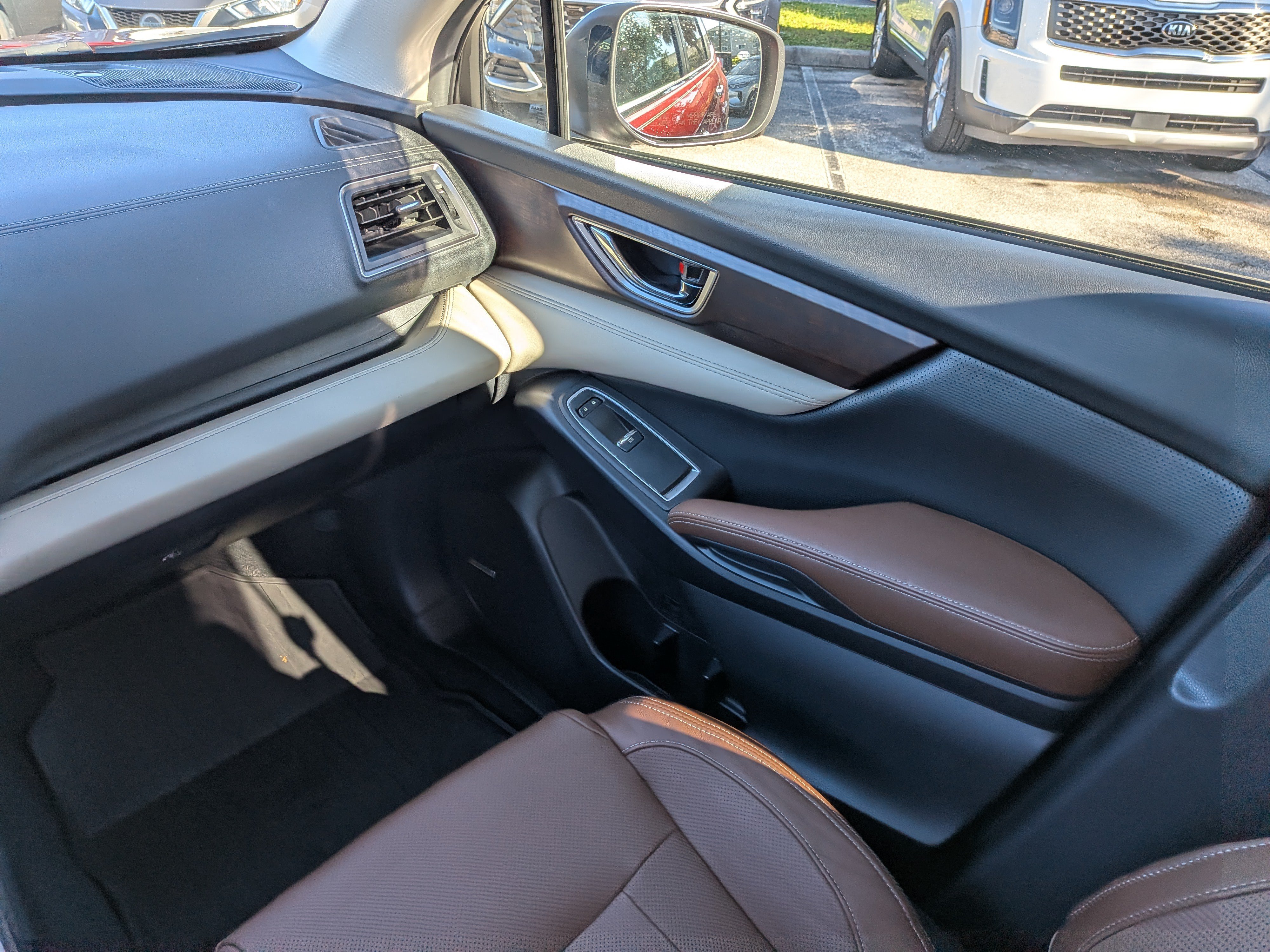 Used 2020 Subaru Ascent Touring AWD/4WD image 19