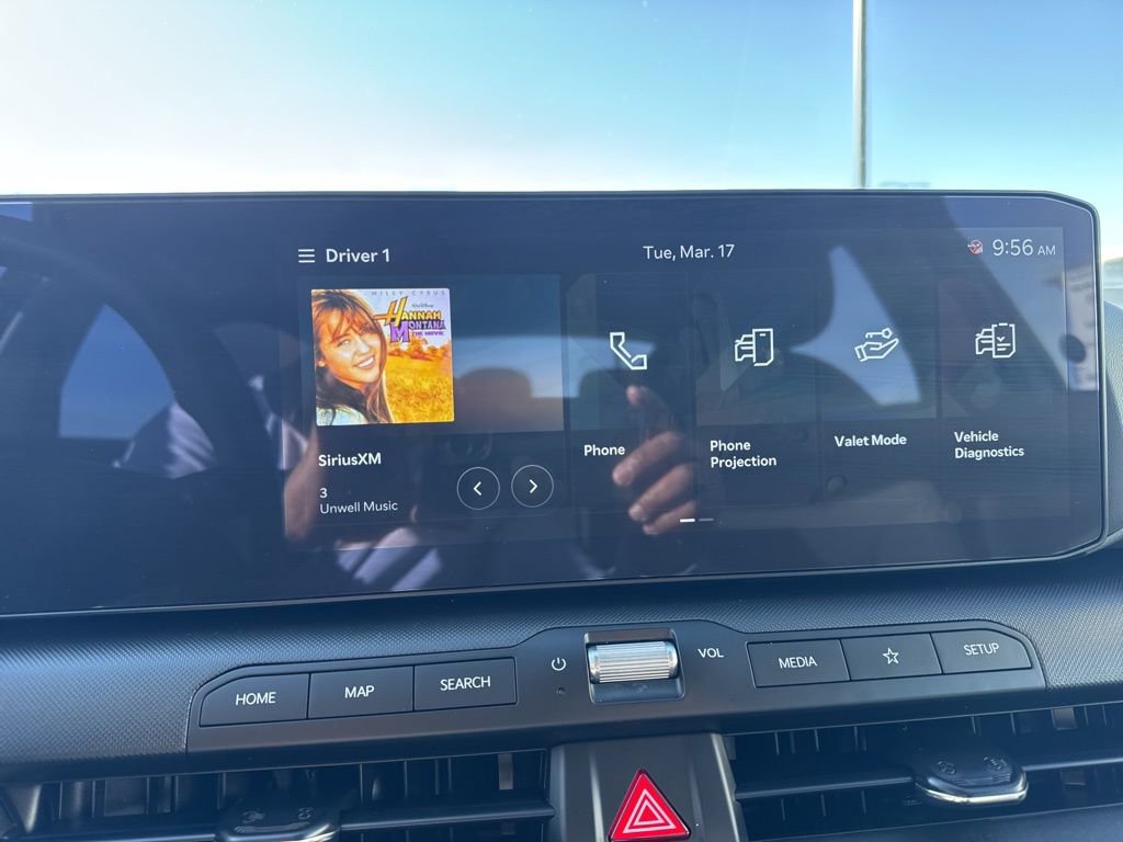 Used 2025 Kia K4 LXS image 14