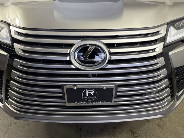 Used 2024 Lexus LX 600 4WD w/ Luxury Package image 30