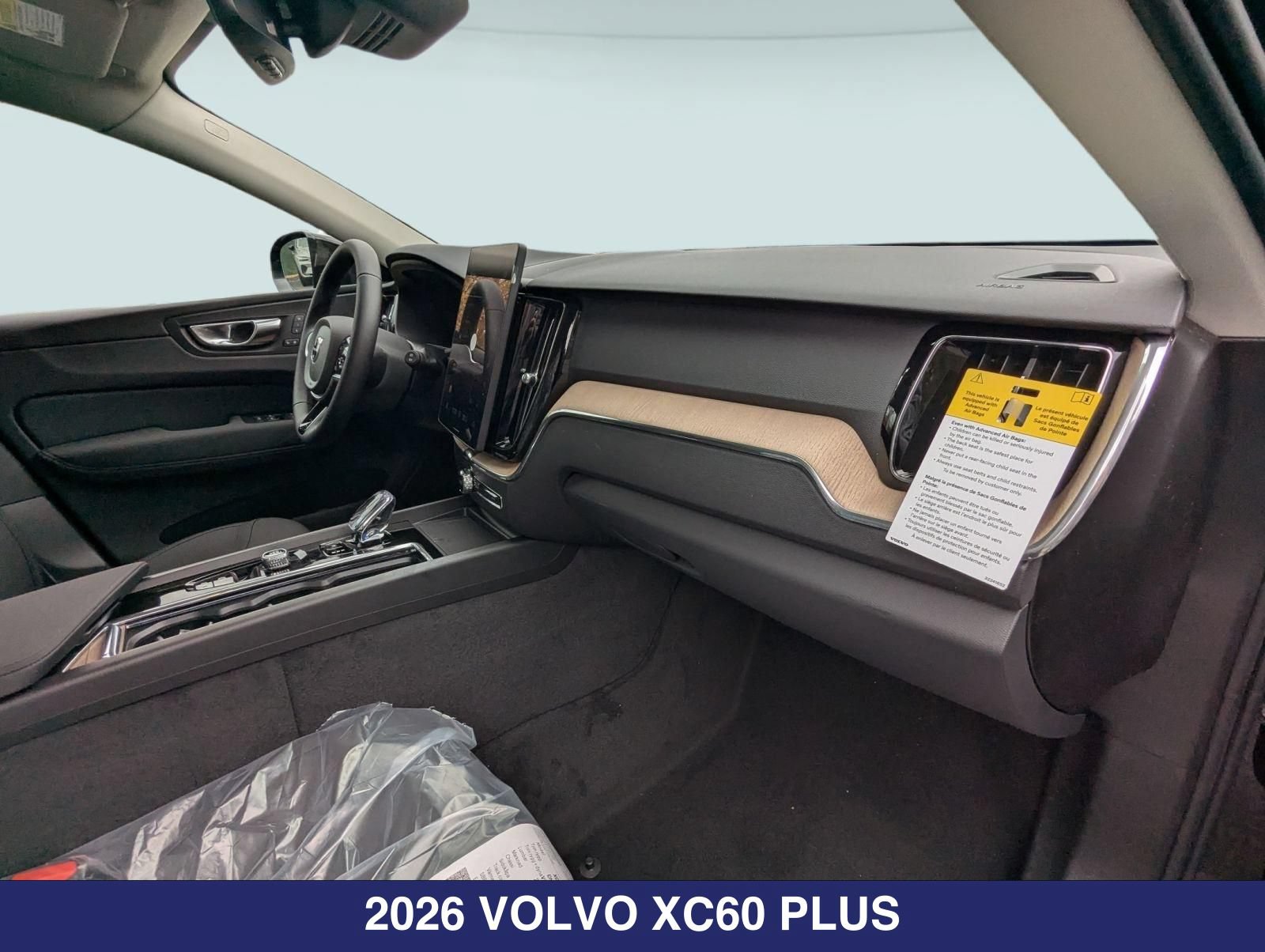 New 2026 Volvo XC60 B5 Plus w/ Protection Package Premier AWD/4WD image 24