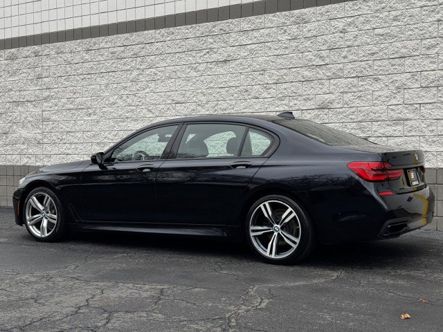 Used 2017 BMW 740i RWD image 35