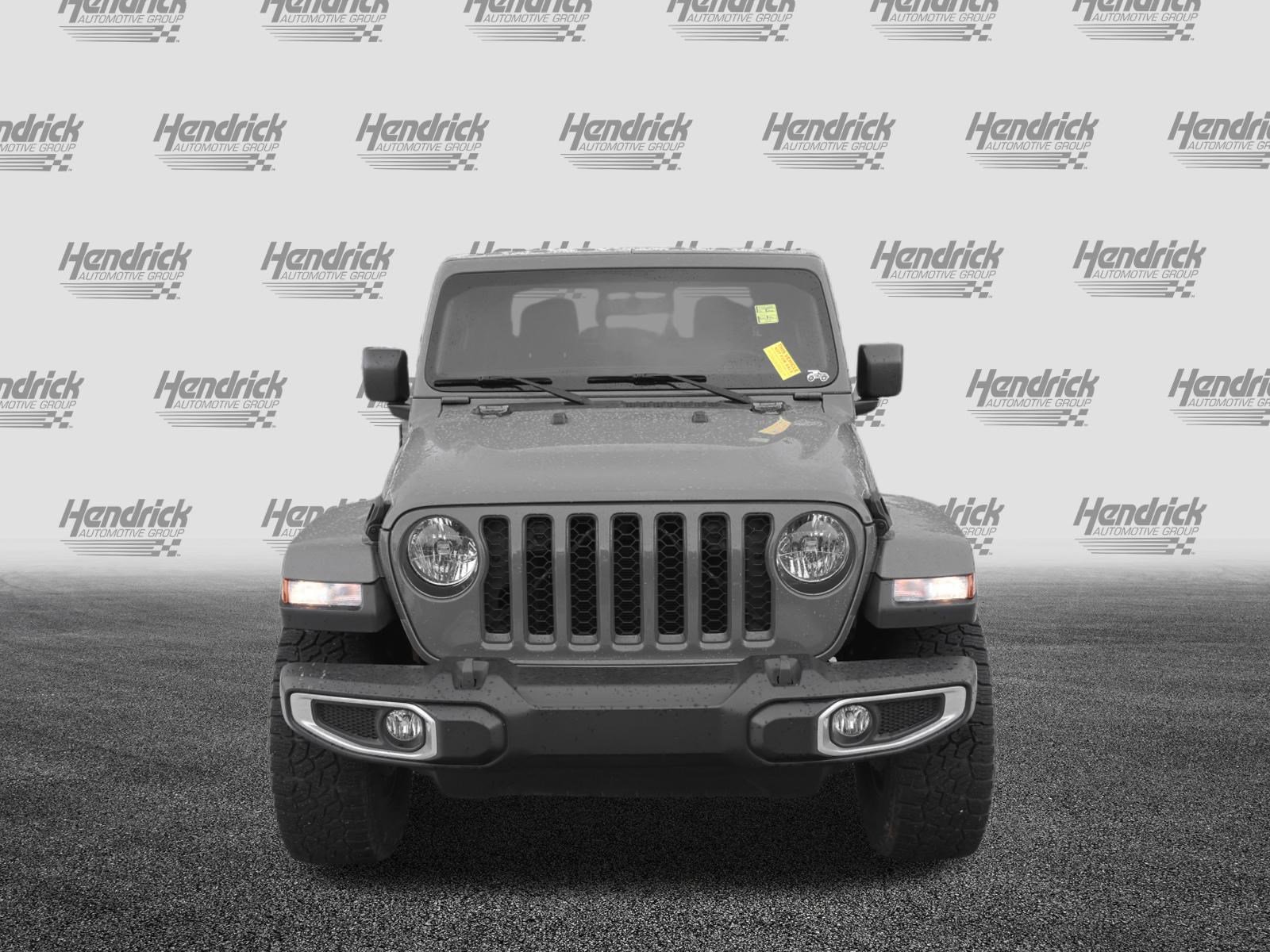 Used 2021 Jeep Gladiator Overland w/ Popular Equipment Package AWD/4WD image 3