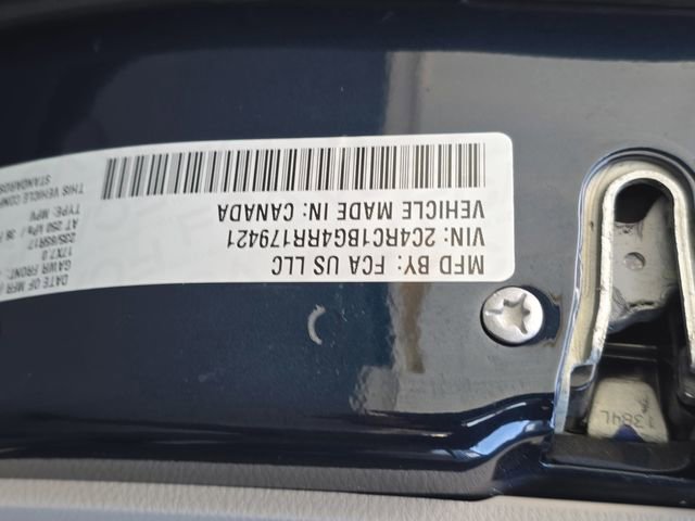 Used 2024 Chrysler Pacifica Touring-L FWD image 33