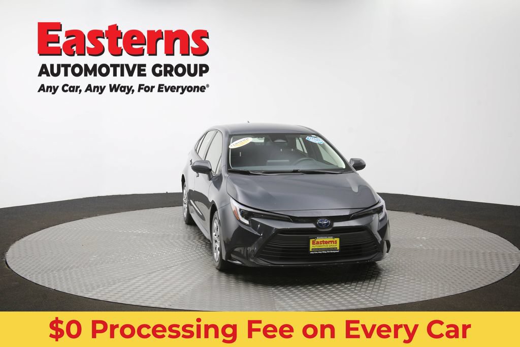 Used 2023 Toyota Corolla LE FWD image 50