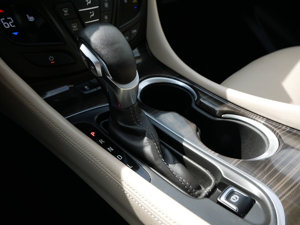 Used 2019 Buick Envision Preferred FWD image 25