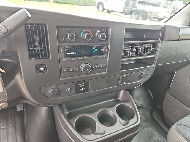 Used 2025 Chevrolet Express 2500 w/ Driver Convenience Package RWD image 11