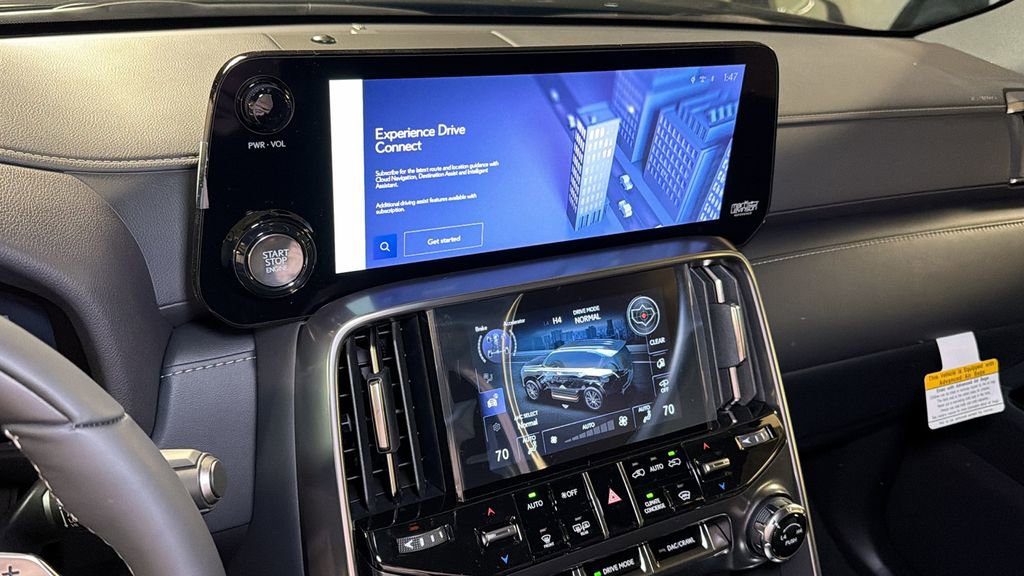 New 2026 Lexus LX 600 4WD w/ Luxury Package image 18