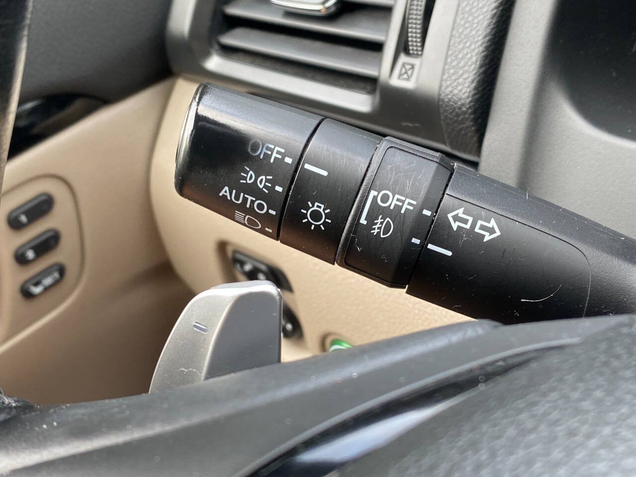 Used 2016 Honda Pilot Touring image 27