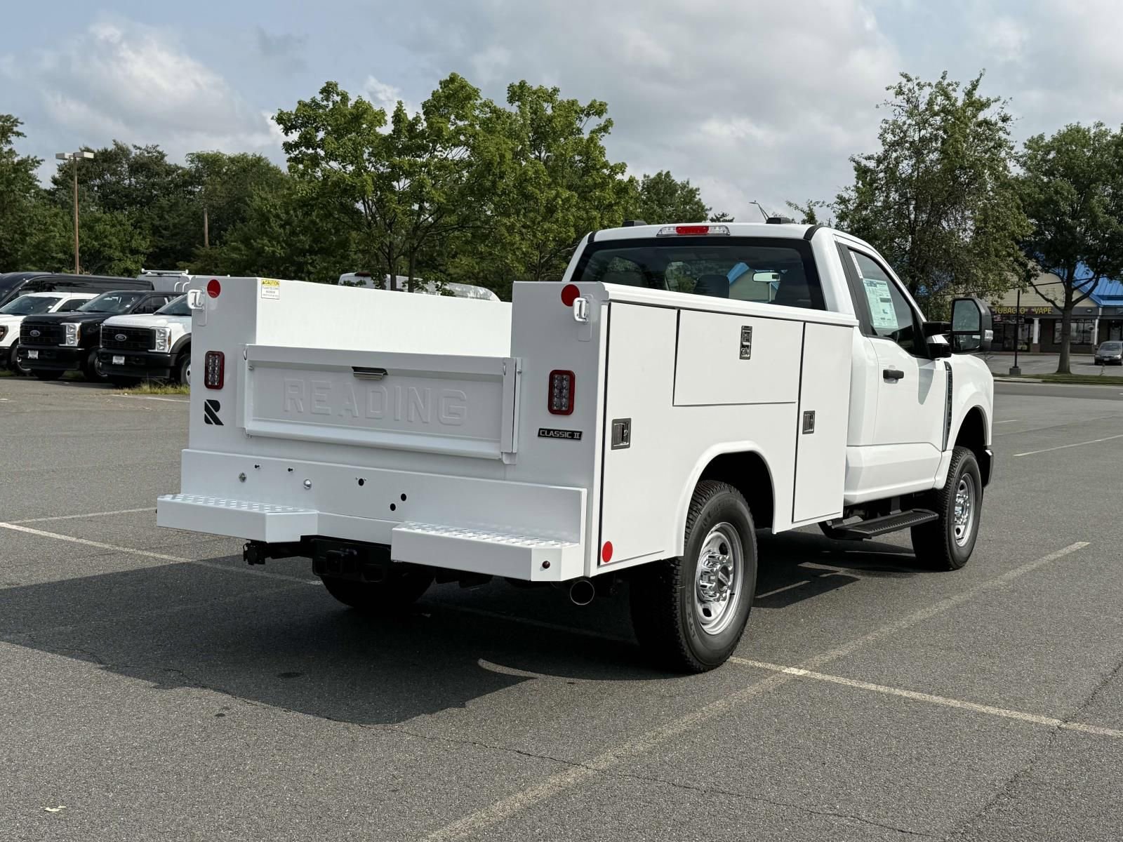 New 2025 Ford F250 XL w/ XL Chrome Package image 2