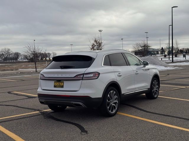 Used 2022 Lincoln Nautilus Reserve w/ Equipment Group 201A image 3