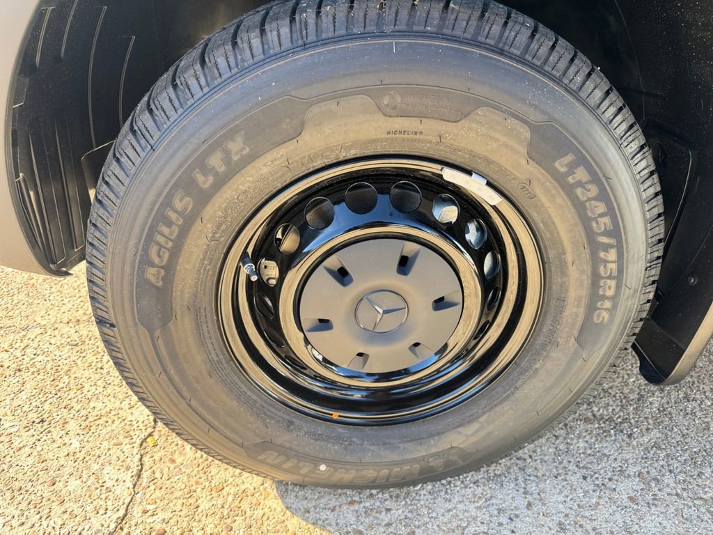 New 2026 Mercedes-Benz Sprinter 2500 image 14