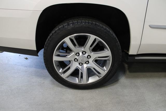 Used 2015 Cadillac Escalade ESV Premium AWD/4WD image 36