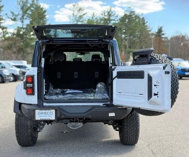 New 2026 Ford Bronco Raptor AWD/4WD image 6