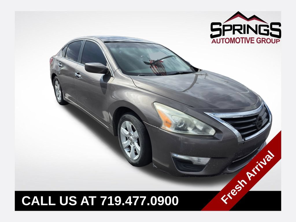 Used 2013 Nissan Altima 2.5 S FWD image 1