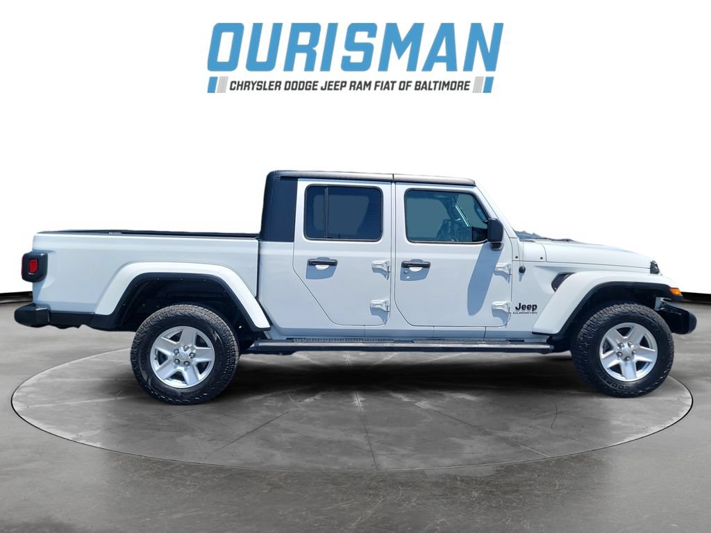 Used 2022 Jeep Gladiator Sport AWD/4WD image 7