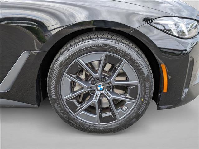 Used 2025 BMW i4 eDrive40 RWD image 23