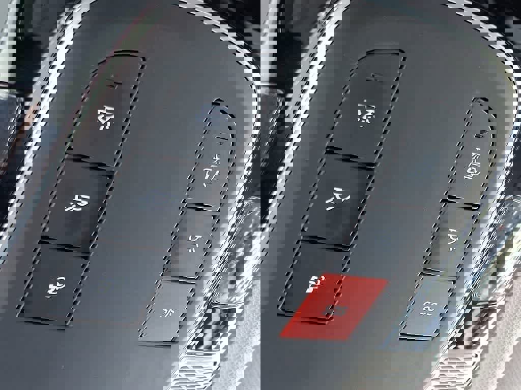 Used 2024 Hyundai Palisade SEL image 24