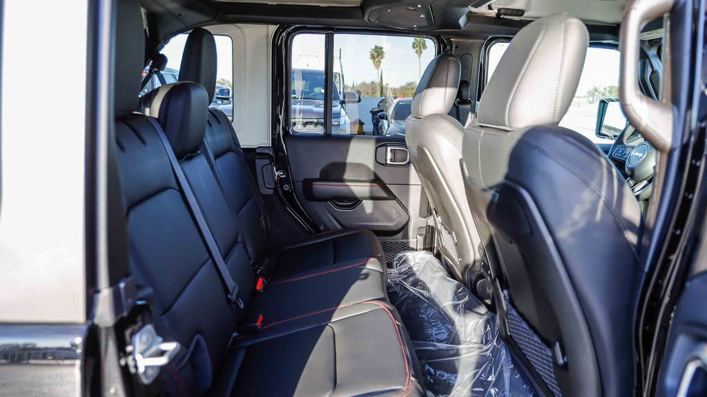 New 2026 Jeep Wrangler Unlimited Rubicon AWD/4WD image 20