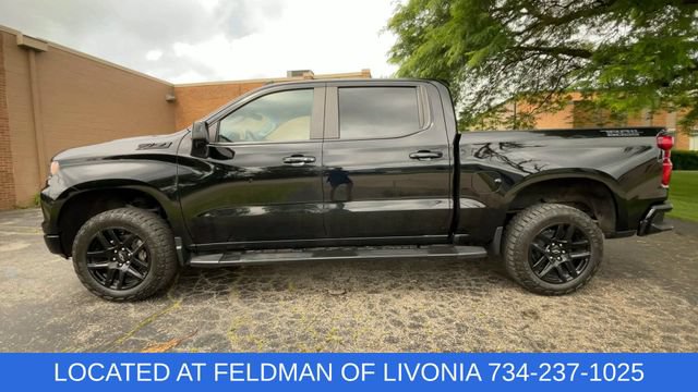 Used 2022 Chevrolet Silverado 1500 LT Trail Boss w/ LT Trail Boss Premium Package AWD/4WD image 5