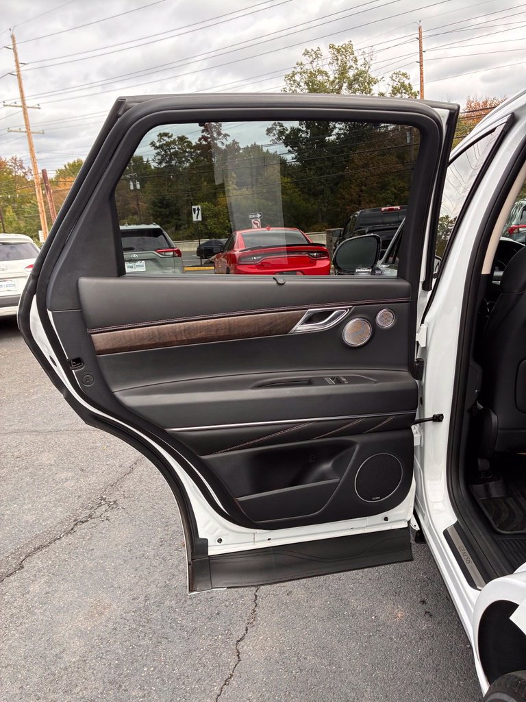 Used 2024 Genesis GV80 2.5T w/ Advanced Package AWD/4WD image 26