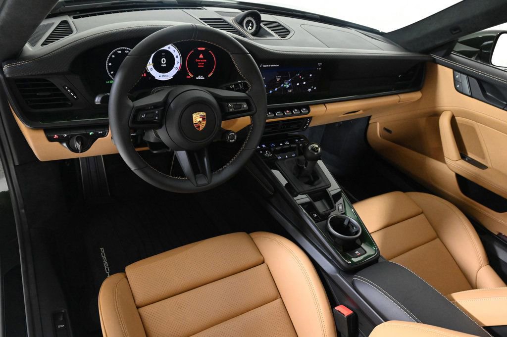 Used 2025 Porsche 911 GT3 image 4