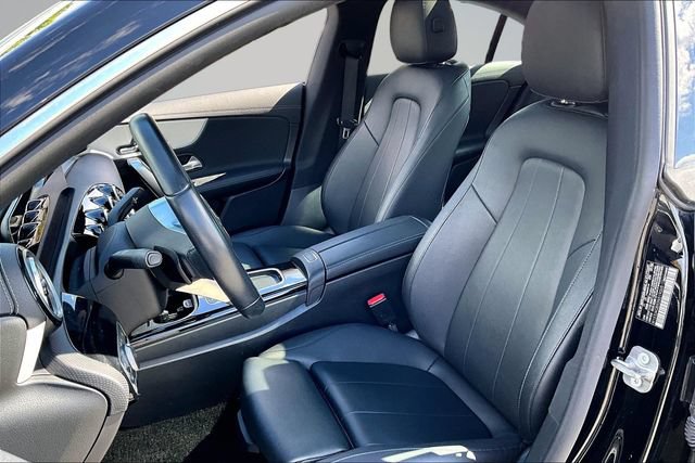 Used 2025 Mercedes-Benz CLA 250 image 21