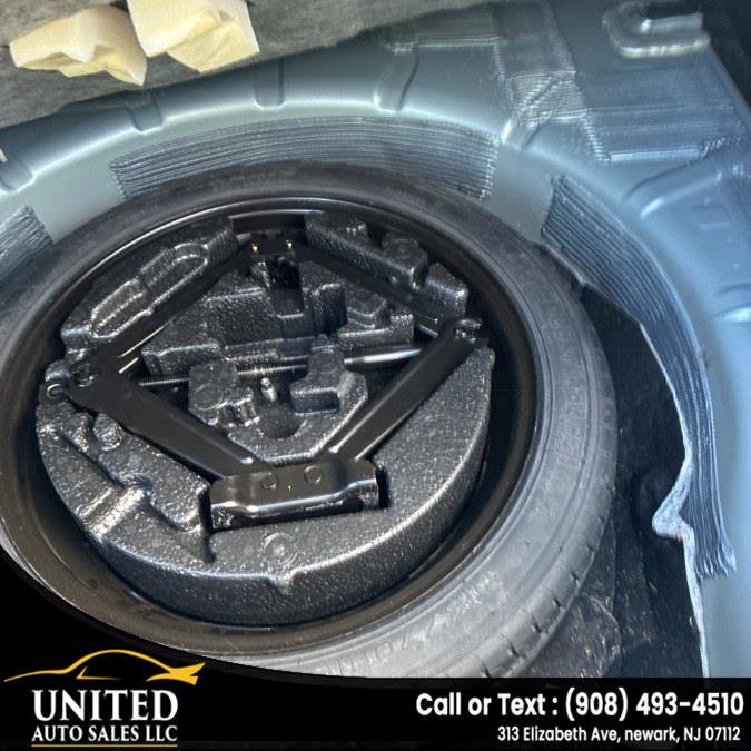 Used 2012 Chevrolet Cruze LT w/ All-Star Edition FWD image 18