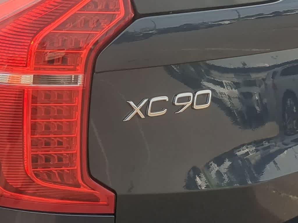 Certified 2024 Volvo XC90 B6 Plus AWD/4WD image 12