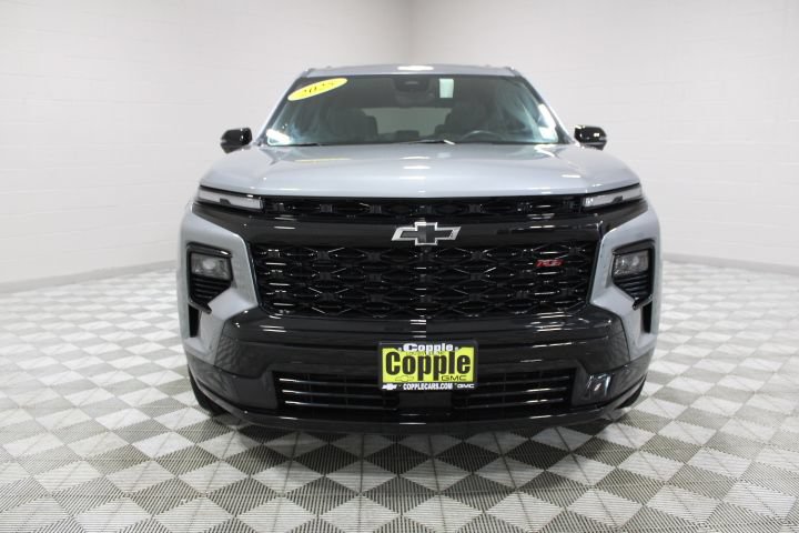 Used 2025 Chevrolet Traverse RS AWD/4WD image 7