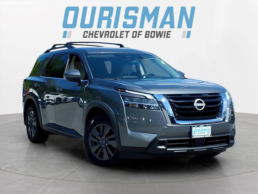 Used 2022 Nissan Pathfinder SV