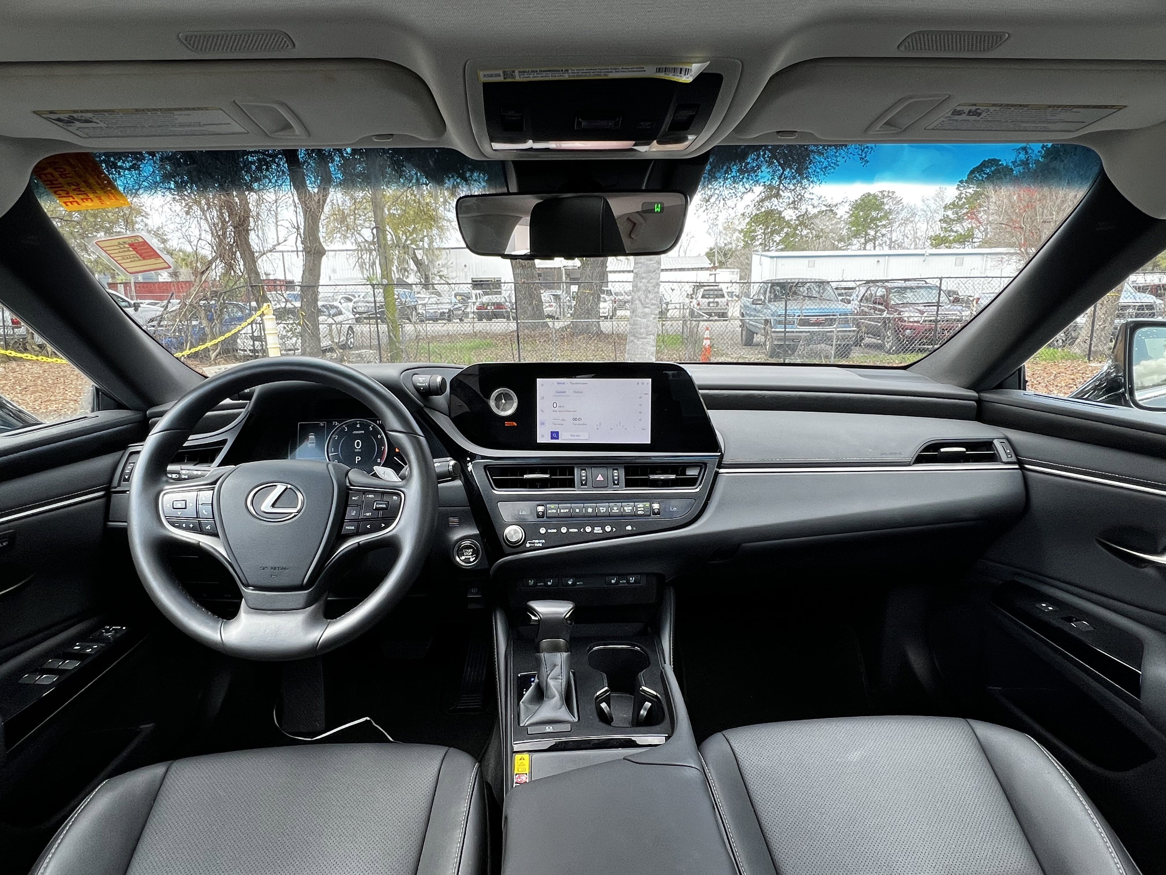 Certified 2025 Lexus ES 350 w/ Premium Package image 36