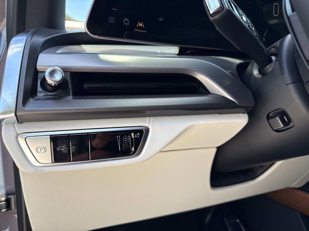New 2026 Cadillac Vistiq Luxury image 29