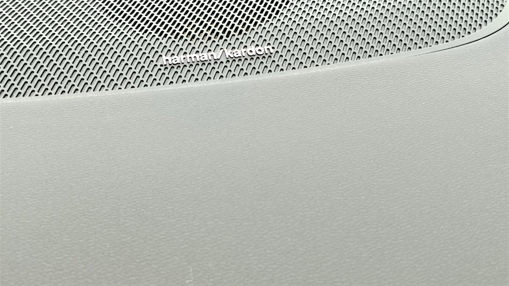 Used 2024 Volvo XC40 B5 Plus w/ Protection Package Premier image 20