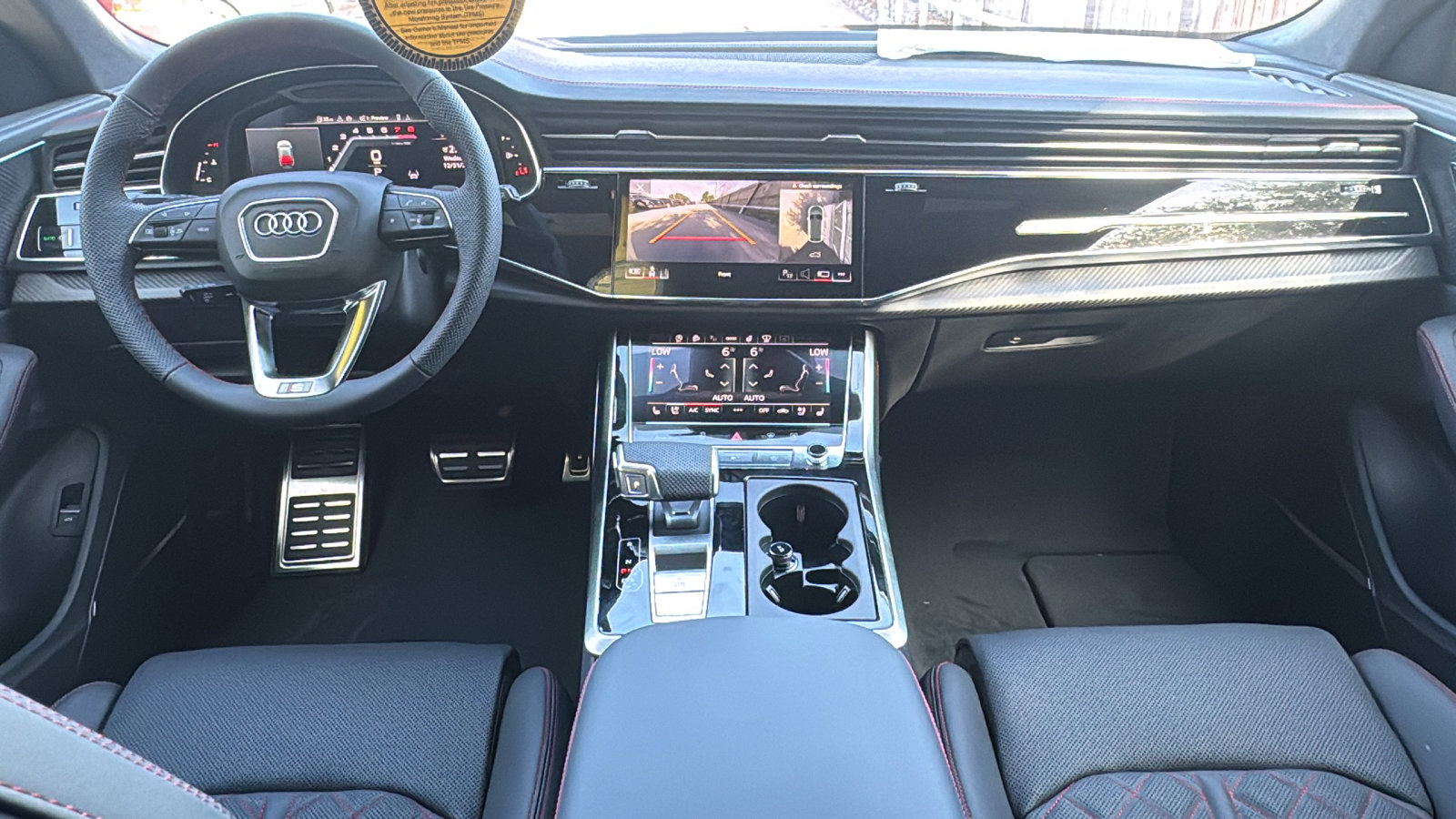 New 2026 Audi SQ8 Prestige image 17