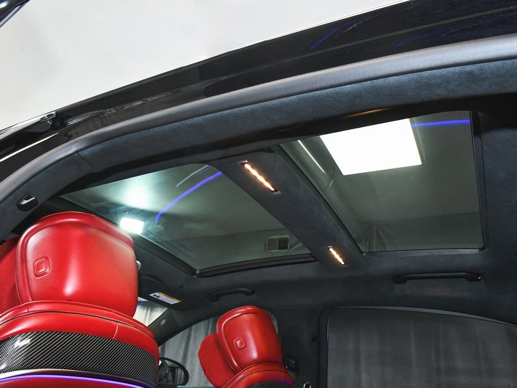 Used 2025 Mercedes-Benz S 63 AMG S w/ AMG Night Package image 59