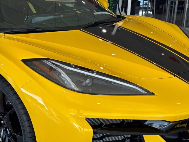 New 2027 Chevrolet Corvette Grand Sport RWD image 3
