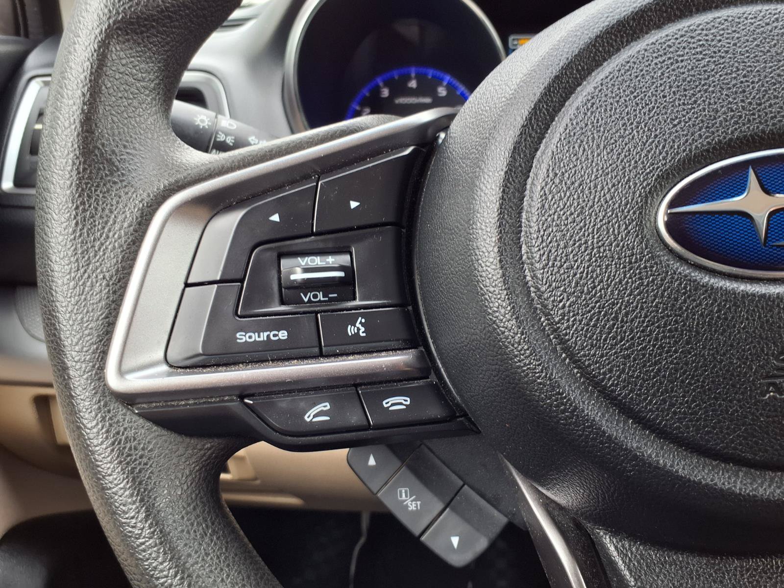 Used 2019 Subaru Outback 2.5i AWD/4WD image 15